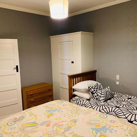 Quiet Home With Modern Touch Dunedin Dış mekan fotoğraf